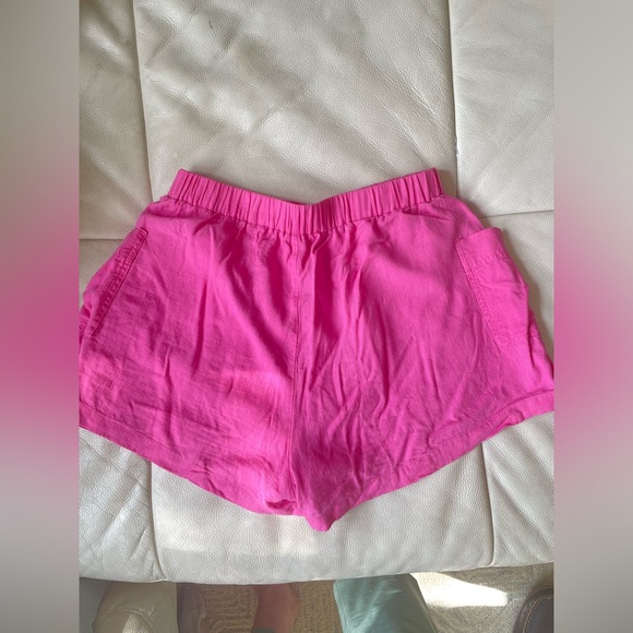 High Rise Linen Blend Pink Shorts Drop in Pockets Impeccable Pig Size Medium - Picture 4 of 5